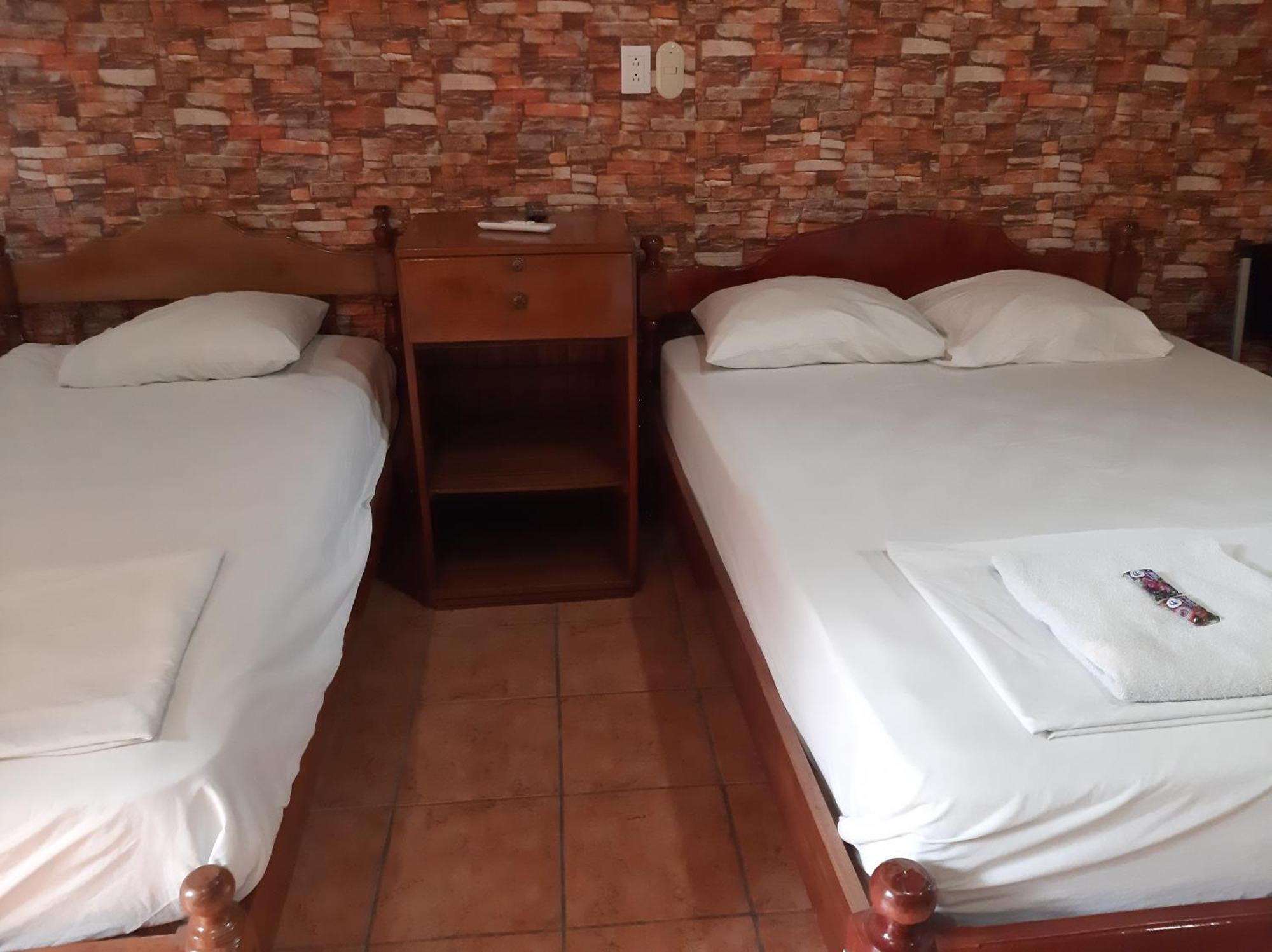 Cabinas Leyko Сан Карлос Екстериор снимка